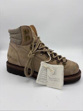 Brunello Cucinelli Taupe Suede Hiking Boot with Padded Collar - Right Only